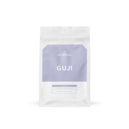 Eine Packung J. Hornig Guji Spezialitätenkaffee.